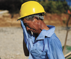 �¾��������µ��Ͷ���